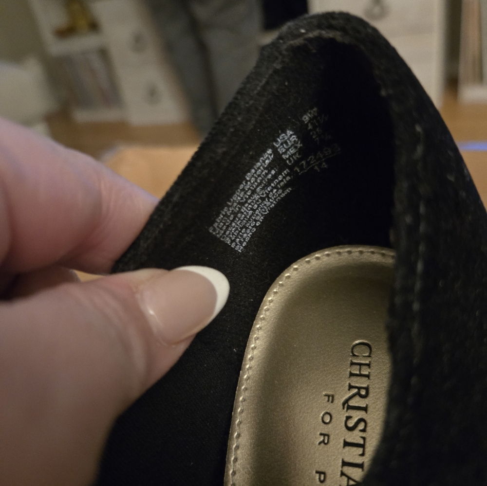 **3/$50** Christian Siriano Black Velvet Heels - Picture 2 of 2
